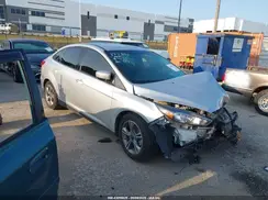 1FADP3F25JL240562 2018 FORD FOCUS