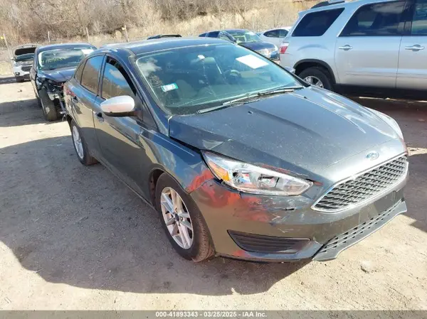 1FADP3F25JL245809 2018 FORD FOCUS - Image 1