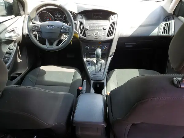 1FADP3F25JL256440 2018 FORD FOCUS - Image 8