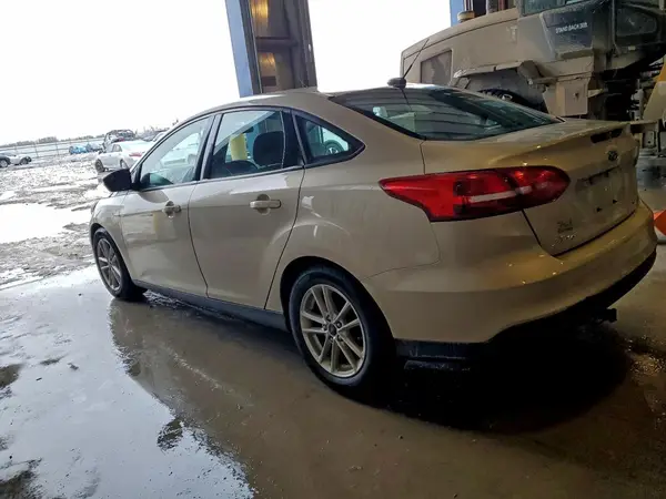 1FADP3F25JL257393 2018 FORD FOCUS - Image 2