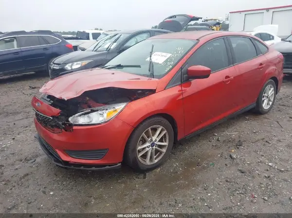 1FADP3F25JL265039 2018 FORD FOCUS - Image 2