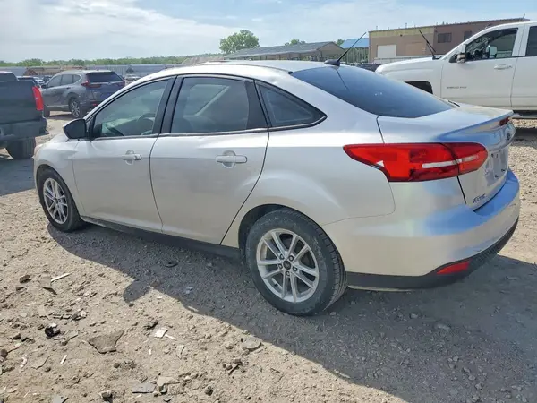 1FADP3F25JL272301 2018 FORD FOCUS - Image 2