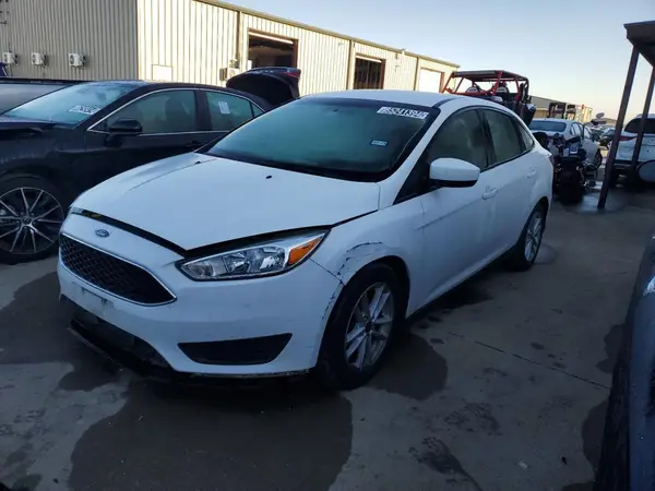 1FADP3F25JL272413 2018 FORD FOCUS - Image 1
