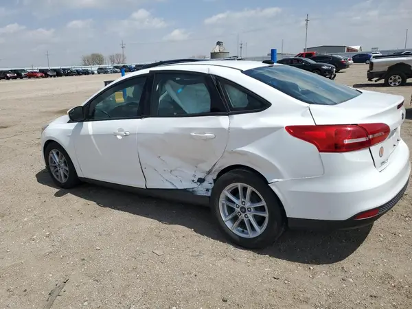 1FADP3F25JL272797 2018 FORD FOCUS - Image 2