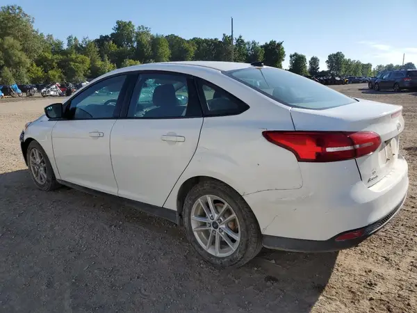 1FADP3F25JL321240 2018 FORD FOCUS - Image 2