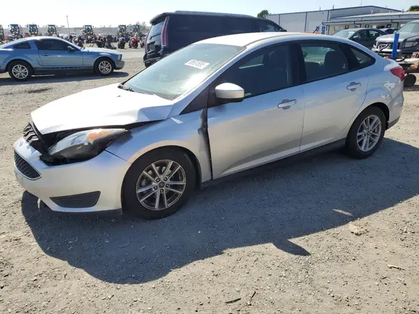 1FADP3F25JL324753 2018 FORD FOCUS - Image 1