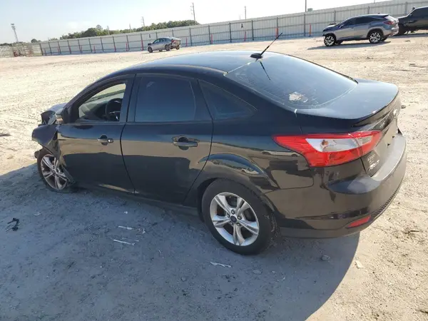 1FADP3F26EL378813 2025 FORD FOCUS - Image 2