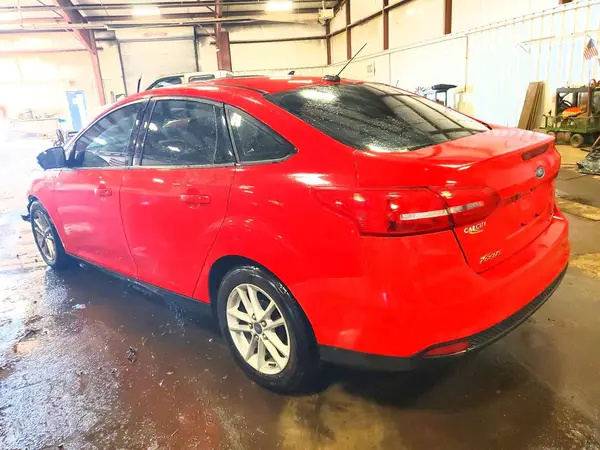 1FADP3F26GL214013 2016 FORD FOCUS - Image 2
