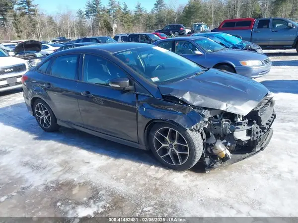 1FADP3F26GL223603 2016 FORD FOCUS - Image 1