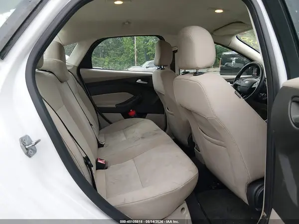 1FADP3F26GL247559 2016 FORD FOCUS - Image 8