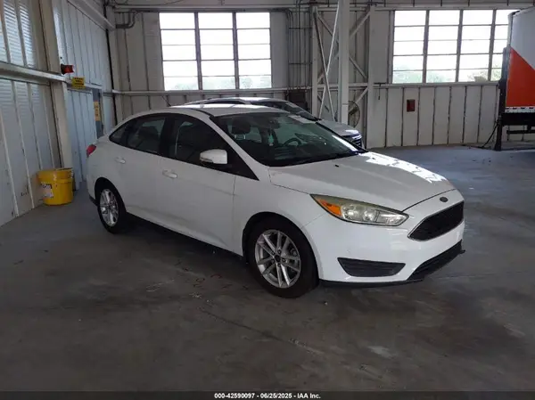 1FADP3F26GL247657 2016 FORD FOCUS - Image 1