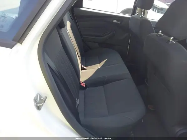 1FADP3F26GL247657 2016 FORD FOCUS - Image 8