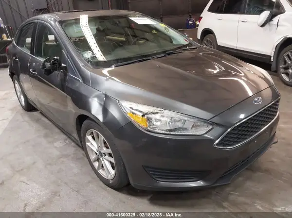 1FADP3F26GL256391 2016 FORD FOCUS - Image 1