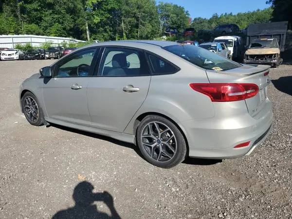 1FADP3F26GL296339 2016 FORD FOCUS - Image 2