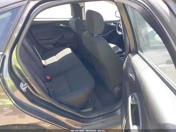 1FADP3F26GL317853 2016 FORD FOCUS - Image 8