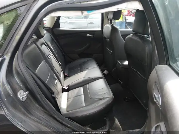 1FADP3F26GL321112 2016 FORD FOCUS - Image 8