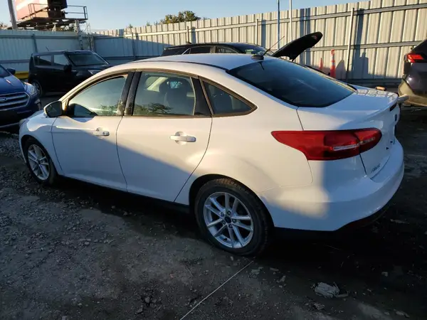 1FADP3F26GL322017 2016 FORD FOCUS - Image 2