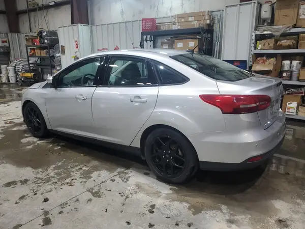1FADP3F26GL339917 2016 FORD FOCUS - Image 2