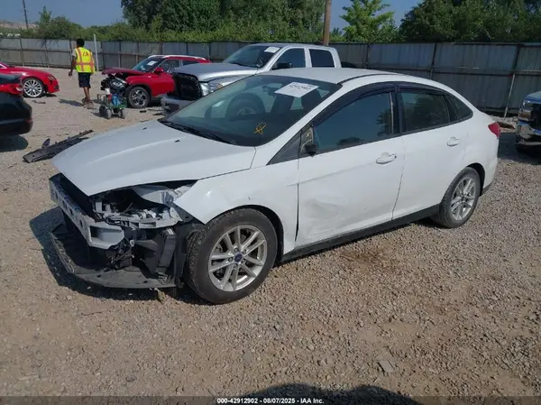 1FADP3F26GL341036 2016 FORD FOCUS - Image 2