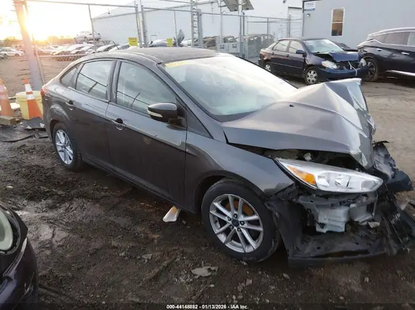 1FADP3F26GL350805 2016 FORD FOCUS - Image 1