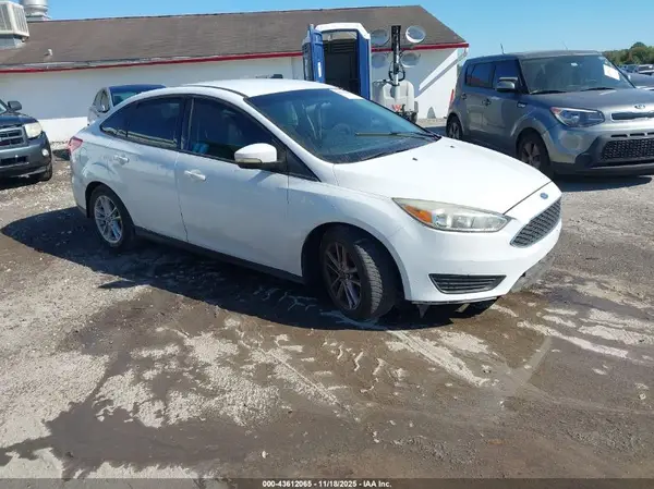 1FADP3F26GL368141 2016 FORD FOCUS - Image 1