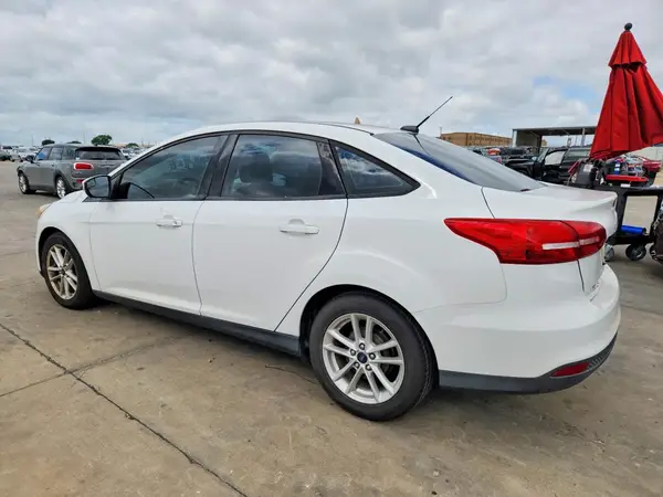 1FADP3F26GL378667 2016 FORD FOCUS - Image 2