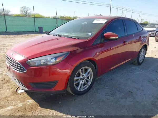 1FADP3F26GL379379 2016 FORD FOCUS - Image 2