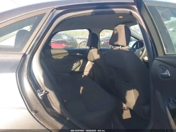 1FADP3F26GL385960 2016 FORD FOCUS - Image 8