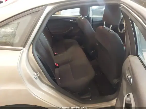 1FADP3F26GL391712 2016 FORD FOCUS - Image 8