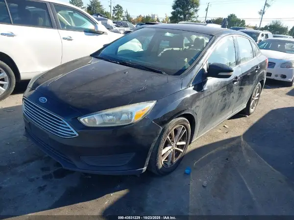 1FADP3F26GL401509 2016 FORD FOCUS - Image 2