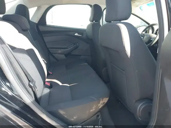 1FADP3F26GL402319 2016 FORD FOCUS - Image 8