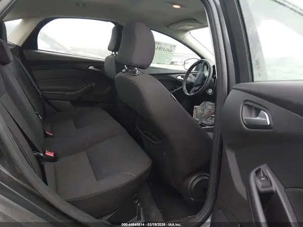 1FADP3F26HL209282 2017 FORD FOCUS - Image 8