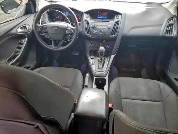 1FADP3F26HL209797 2017 FORD FOCUS - Image 8