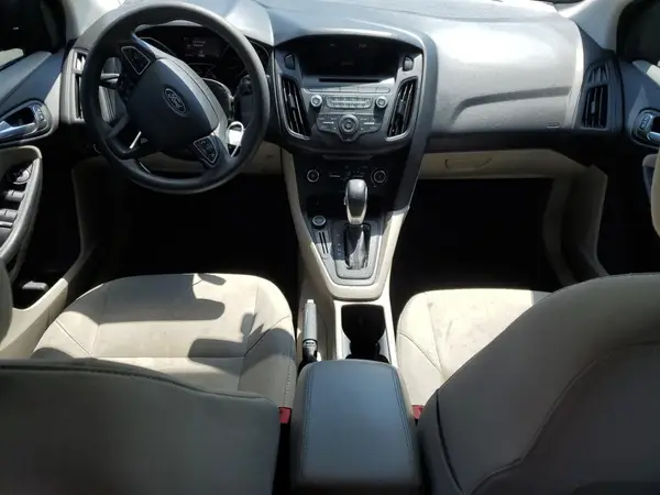 1FADP3F26HL221366 2017 FORD FOCUS - Image 8