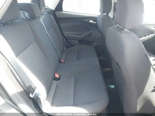 1FADP3F26HL229452 2017 FORD FOCUS - Image 8