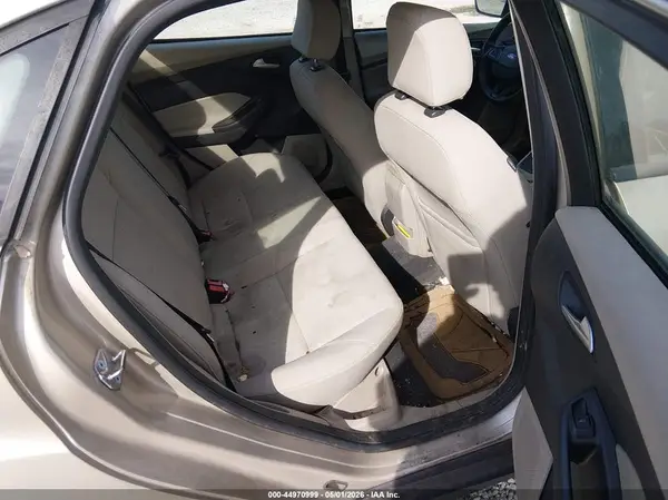 1FADP3F26HL234540 2017 FORD FOCUS - Image 8