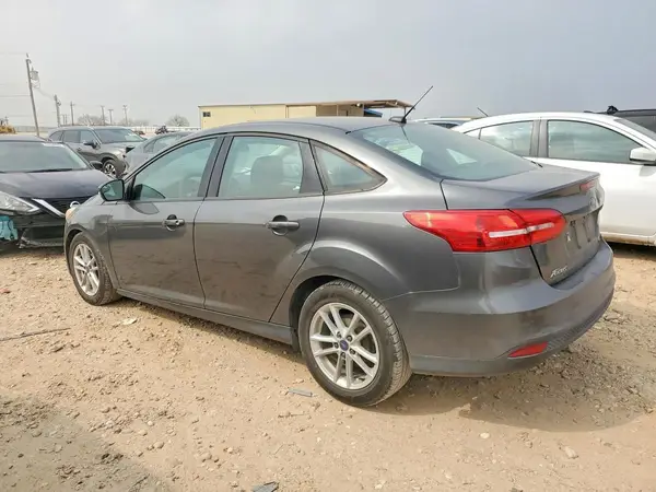 1FADP3F26HL237244 2017 FORD FOCUS - Image 2