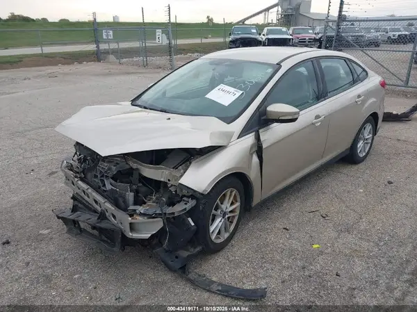 1FADP3F26HL242752 2017 FORD FOCUS - Image 2