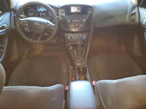 1FADP3F26HL247627 2017 FORD FOCUS - Image 8