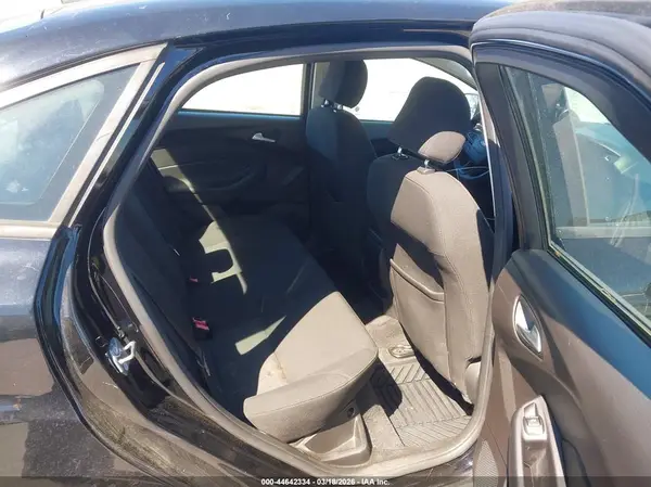 1FADP3F26HL251628 2017 FORD FOCUS - Image 8