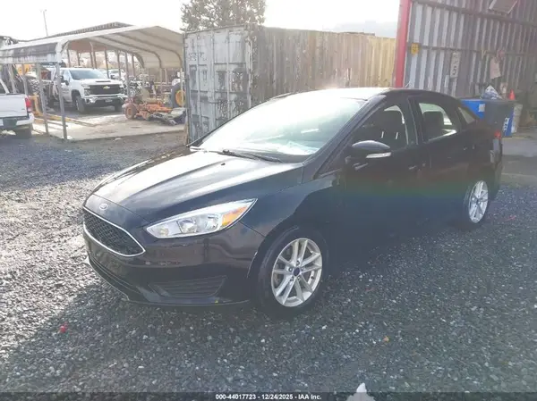 1FADP3F26HL262273 2017 FORD FOCUS - Image 2
