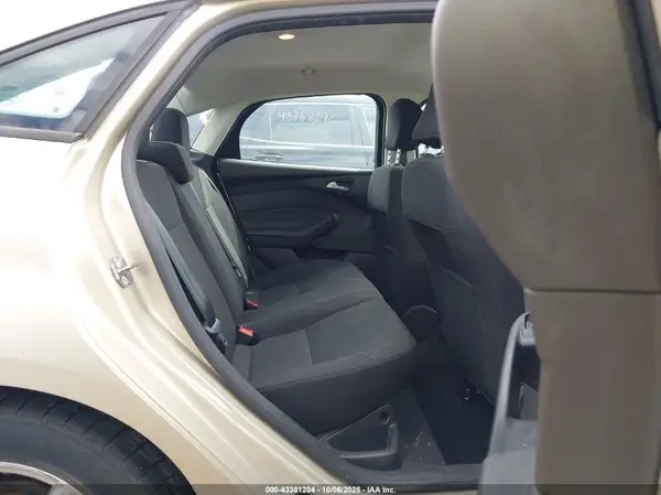 1FADP3F26HL265349 2017 FORD FOCUS - Image 8