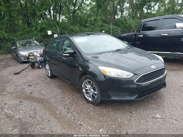 1FADP3F26HL276139 2017 FORD FOCUS - Image 1