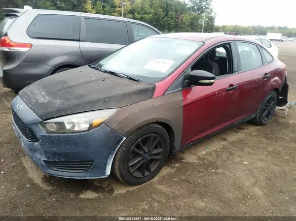 1FADP3F26HL281132 2017 FORD FOCUS - Image 2