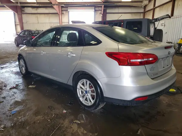 1FADP3F26HL285665 2017 FORD FOCUS - Image 2
