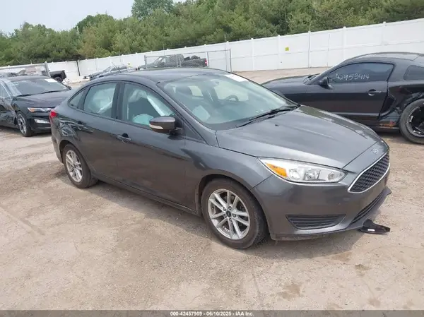 1FADP3F26HL294771 2017 FORD FOCUS - Image 1