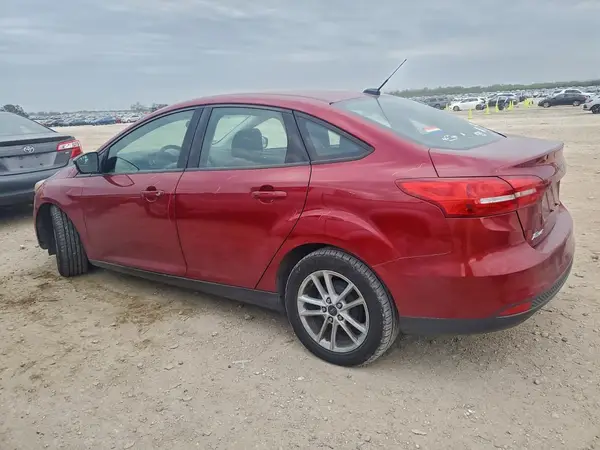 1FADP3F26HL295547 2017 FORD FOCUS - Image 2