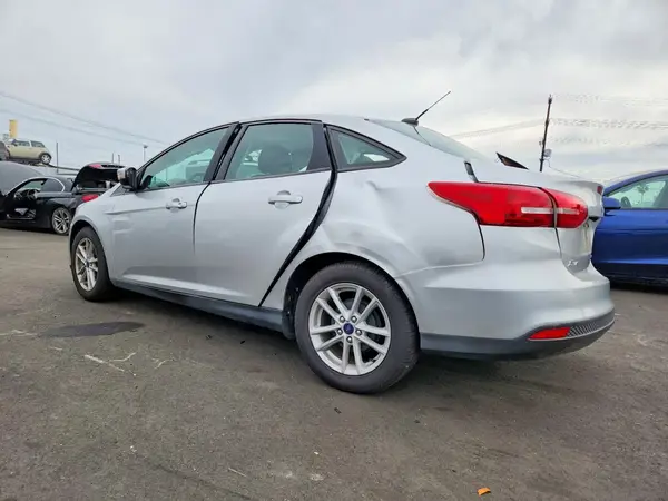 1FADP3F26HL296052 2017 FORD FOCUS - Image 2