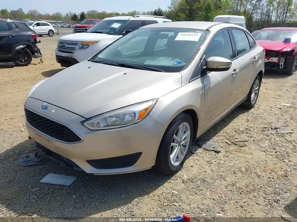 1FADP3F26HL300021 2017 FORD FOCUS - Image 2