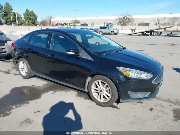 1FADP3F26HL308653 2017 FORD FOCUS - Image 1